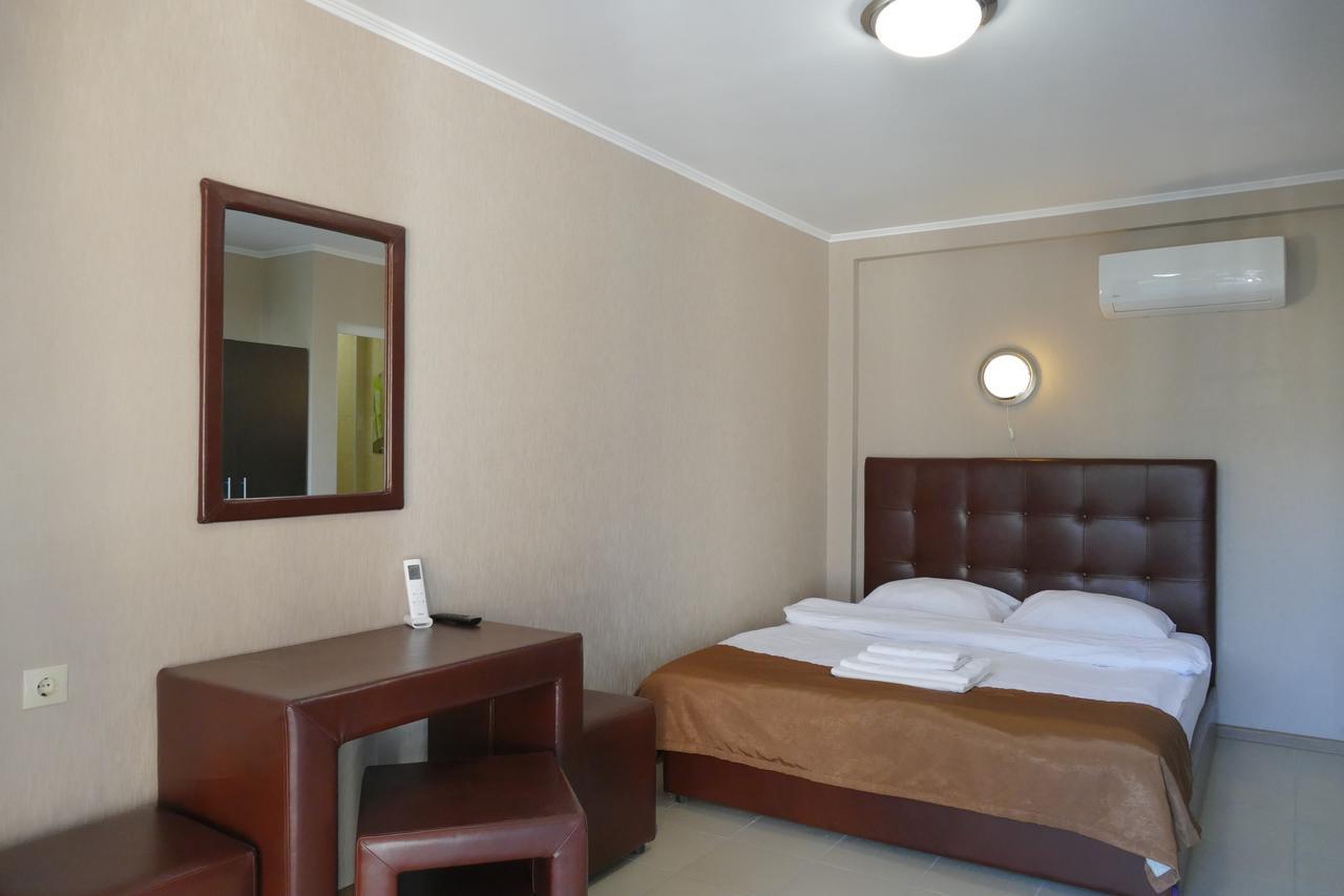 Astoria Comfort Hotel New Athos Dış mekan fotoğraf